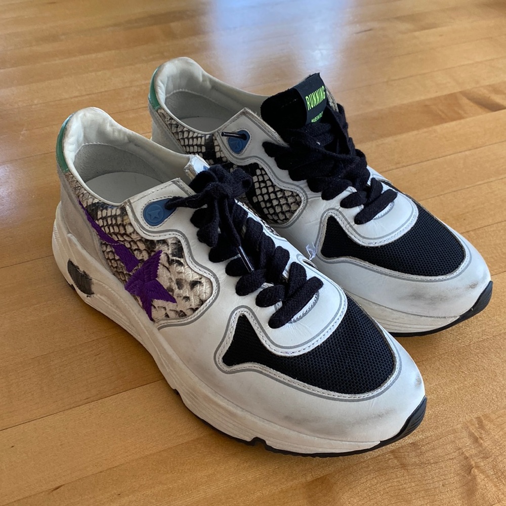 GGDB Sneakers In Snakeskin Print Leather With Purple Embroidered Star